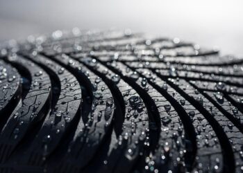 Роль шин в обеспечении безопасности и комфорта на дороге