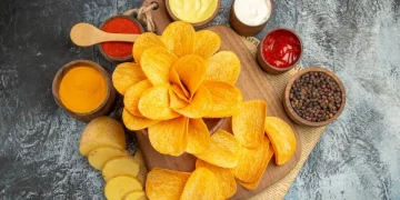 Чипсы и алкоголь: идеальные сочетания для вашего вечера