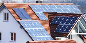 Переваги використання сонячних батарей для дому