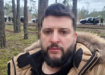 Супроводжував колону російських військ до Києва: ексдепутату Одеської міськради заочно повідомлено про підозру 