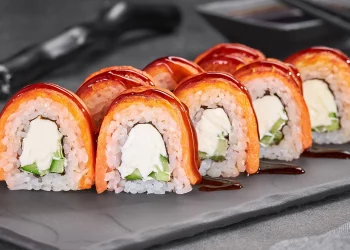 Лучшие сервисы доставки суши во Львове: для тех, кто разбирается в вкусе