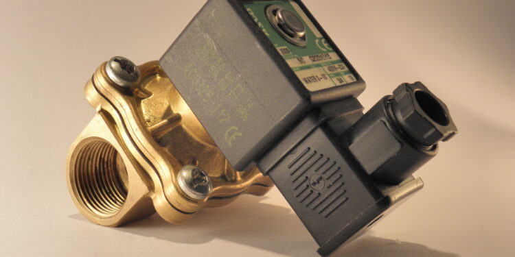 Тихая охрана системы: два клапана, которые работают, пока все спят спокойно