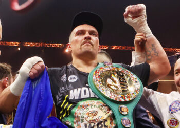 Бой‑реванш Усика и Дюбуа за титул абсолютного чемпиона мира по боксу состоится 19 июля — СМИ