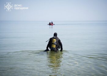 Під Одесою тривають пошуки підлітка, який ще влітку зник у морі