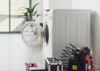 Вартість післягарантійного ремонту техніки Electrolux: що впливає на ціну