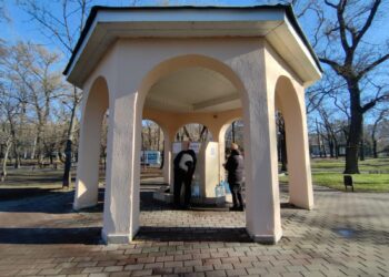 Два бювети в Одесі припинять свою роботу: де шукати воду