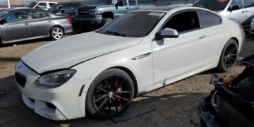 Прозрачный рынок авто из США: роль Grandcar