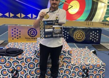 Черкащанин здобув “золото” на чемпіонаті зі стрільби з лука серед парастрільців
