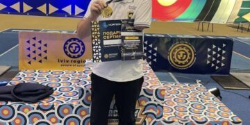 Черкащанин здобув “золото” на чемпіонаті зі стрільби з лука серед парастрільців