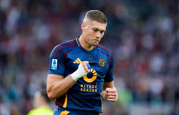 Довбик вразив нового вимогливого тренера «Роми»