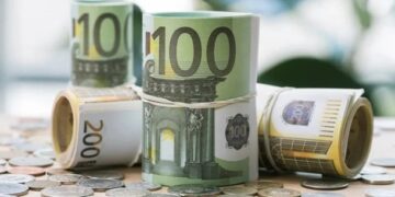 Країни ЄС розділилися на два табори щодо подальшого фінансування України, — Politico