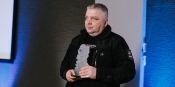 Правозахисник і журналіст Максим Буткевич став лавреатом премії «Світло справедливості»