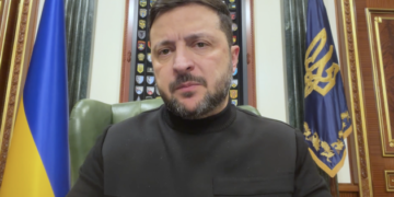 Зеленський про негоду: Уряд має підготувати рішення, щоб залишити людей вдома