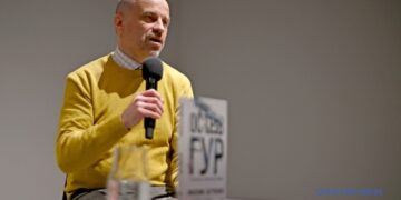 У Києві презентували книгу про роботу української розвідки «Острів ГУР»