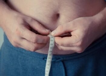 Вікна, що виробляють енергію; зниження ваги у певному віці може викликати запалення мозку