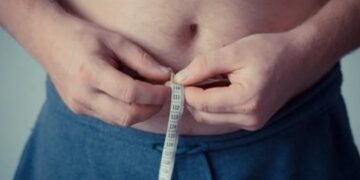 Вікна, що виробляють енергію; зниження ваги у певному віці може викликати запалення мозку