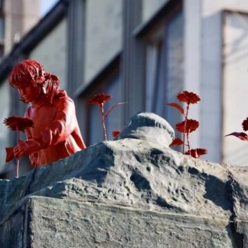 Вийти з імперської тіні, або Долаючи минуле