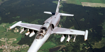 Чехія не передаватиме Україні літаки для боротьби з дронами: в уряді назвали причину