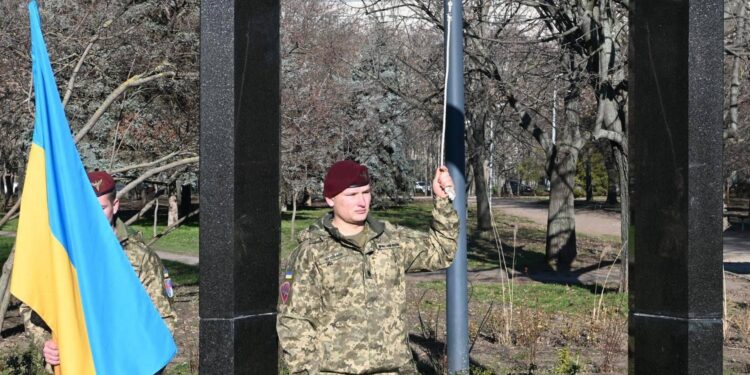 «Дзвін пам’яті» в Одесі: вшанували загиблих захисників і захисниць Одещини