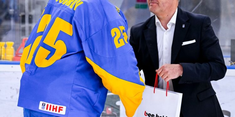 Хокей. Одеський спортсмен завоював срібну медаль чемпіонату світу