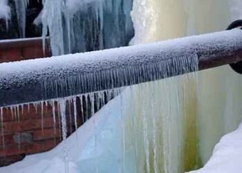 Київ замерзає: чи можна було уникнути кризи в енергетиці