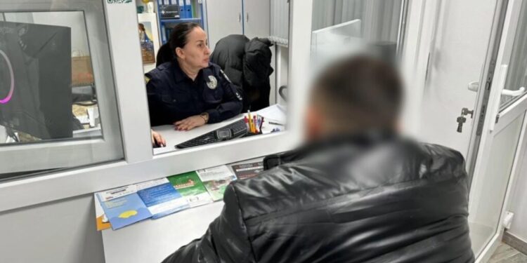 Мешканець Ізмаїльського району ледь не вбив знайомого цеглиною  