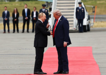 Трамп готовий вірити Путіну на слово: Sky News про несподіваний поворот історії про «атаку» на резиденцію