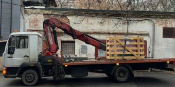 За сприяння Одеської обласної державної адміністрації, завдяки підтримці партнерів з Німеччини — BerlinOdessaExpress, благодійним фондом «Вітри змін» було передано надпотужний генератор для однієї з державних установ регіону.