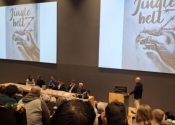 У Гаазі колишній військовополонений Олексій Ануля презентував свою книгу