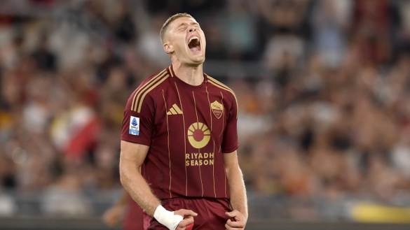 Довбик почув вердикт від Роми, чи залишиться в клубі