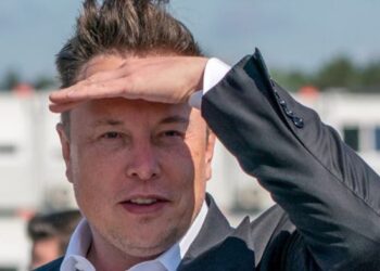 Маск відреагував на звернення Києва щодо російських дронів на Starlink