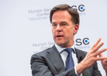 Рютте зізнався, що припинив слухати Лаврова, і назвав причину