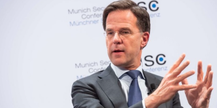 Рютте зізнався, що припинив слухати Лаврова, і назвав причину