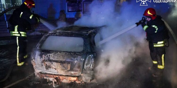 У ніч на 9 лютого російська армія здійснила масовий удар безпілотниками по Одесі та області.