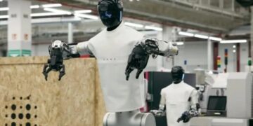 Монолітний човен з 3D-друку, «розумний» рис та ШІ-проповіді Будда-бота