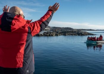 На станції «Академік Вернадський» почалася перезмінка річних експедицій