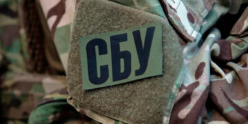 У Києві затримали інженерів, які допомагали росіянам відновлювати пошкоджені нафтопереробні заводи