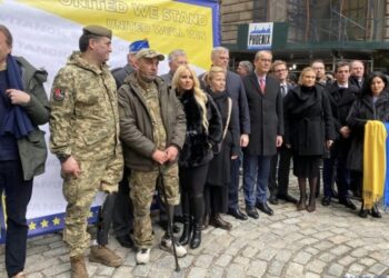 У центрі Нью-Йорка урочисто підняли український прапор