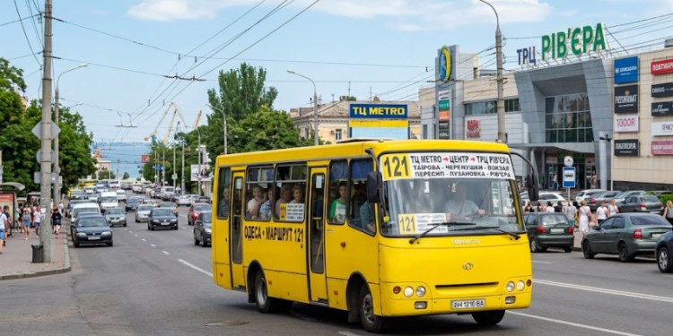 121 маршрутка Одесса: полный список остановок, график и цена 2026