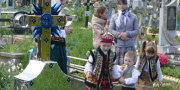 Поминальний тиждень: традиція, що тримає зв’язок поколінь