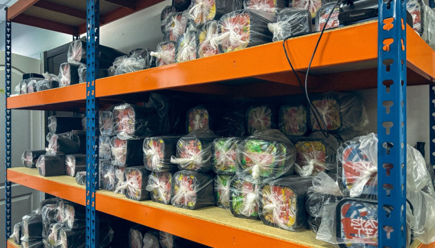 Наркотики під виглядом «сувенірів»: у мережі магазинів U420 проводять обшуки