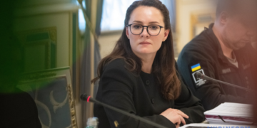 Свириденко долучилась до писанкового майстер-класу в Софії Київській