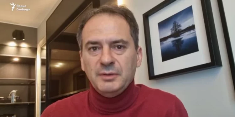 «Він навіть занадто живий», — Христо Грозєв спростував повідомлення, що українці ліквідували в Лівії генерала ГРУ