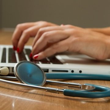 Уряд спростив участь у програмі «Скринінг здоров’я 40+»