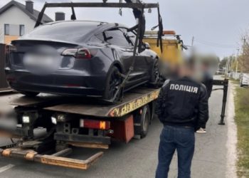 Незаконне збагачення і брехня в деклараціях: поліція провела у посадовців ТЦК 44 обшуки