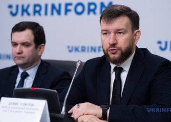 Мінсоцполітики працює над створенням єдиної картки для цільових виплат на дитину