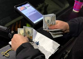 В Одесі викрили схему заробітку правоохоронців на ТЦК ::